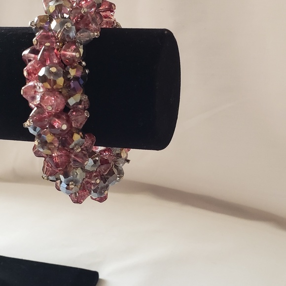 Ladies Maroon Bracelet - Picture 4 of 4